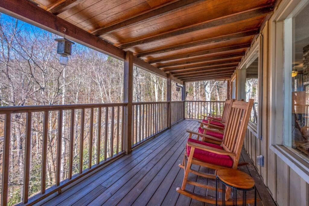 Happy Trails - Cobbly Nob Resort Home Gatlinburg Exterior photo