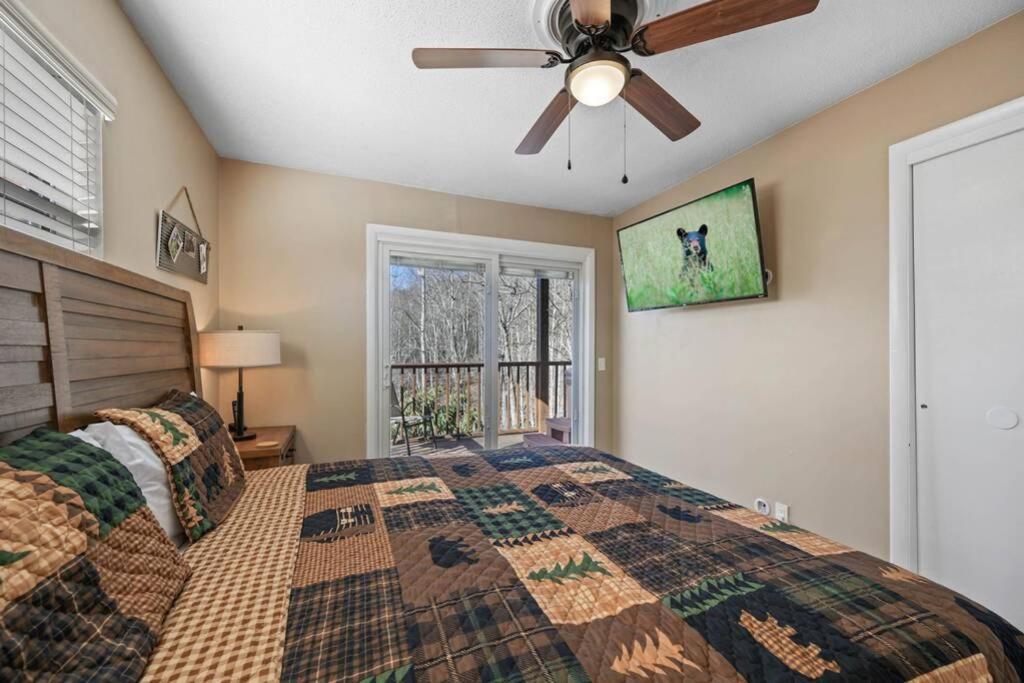 Happy Trails - Cobbly Nob Resort Home Gatlinburg Exterior photo