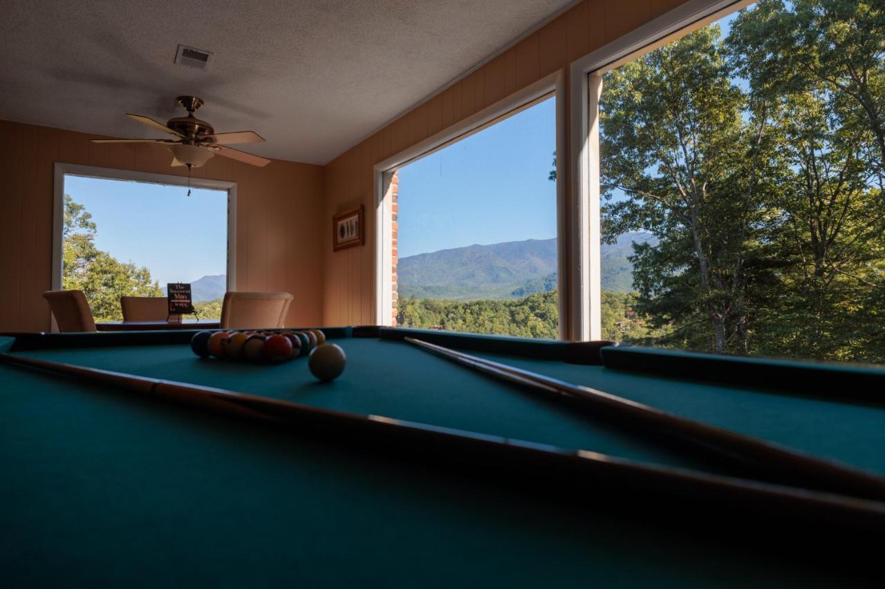 Happy Trails - Cobbly Nob Resort Home Gatlinburg Exterior photo
